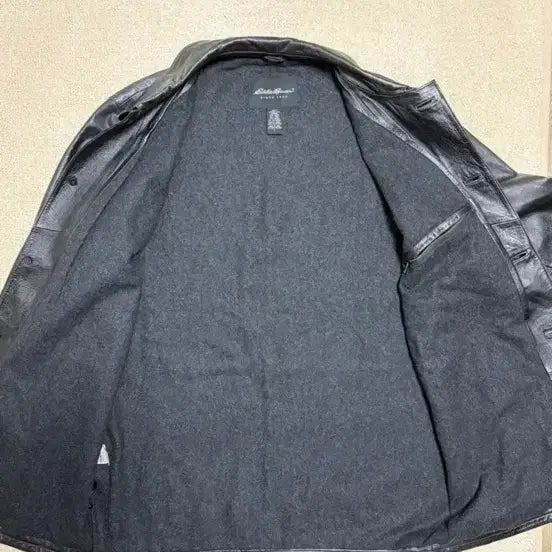 [BUNJANG] Eddie Bauer Lambskin Leather Car Coat / L) 에디바우어 램스킨 레더 올드갭 대체 카코트 팔아요