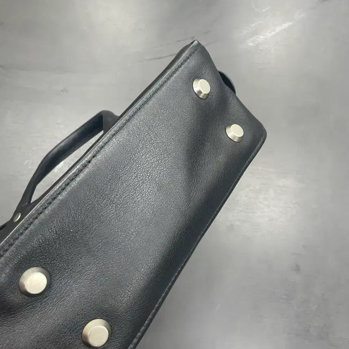 [BUNJANG] Balenciaga Triangle Two-Way Bag / 발렌시아가 트라이앵글 투웨이백