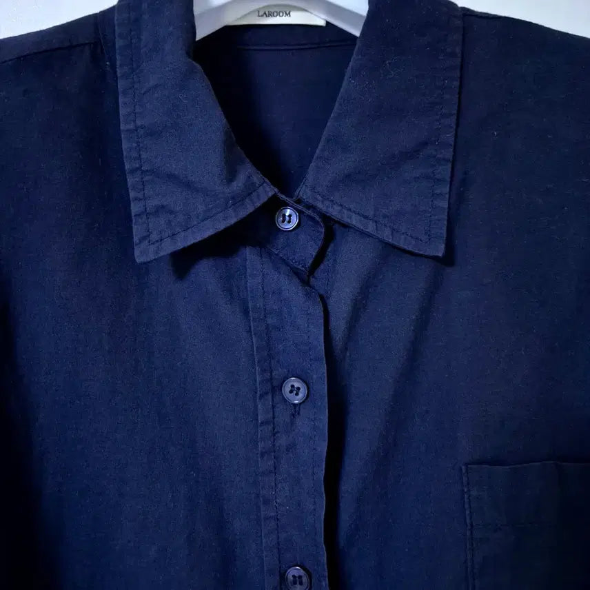 [BUNJANG] Laroom Cotton Shirt Navy / 라룸 코튼셔츠 네이비