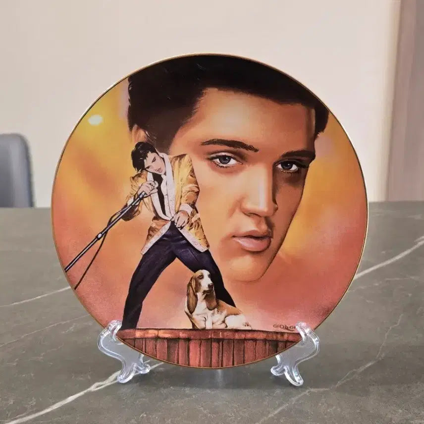 [BUNJANG] 1992 Elvis Presley Limited Edition Plate by Nate Giorgio / 1992 ELVIS PRESLEY 엘비스 프레슬리 한정판 접시