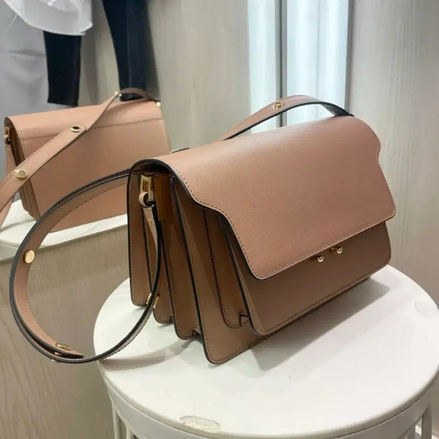 [BUNJANG] Marni Trunk Bag Medium / 마르니 트렁크백 미듐