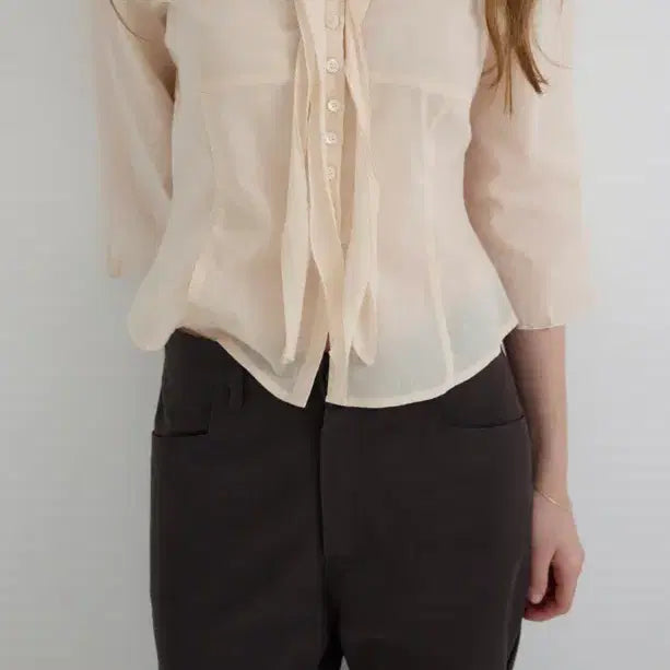 [BUNJANG] Modestmood Barrett Blouse (Peach Cream) / (새상품) 모데스트무드 Barrett Blouse(peach cream)