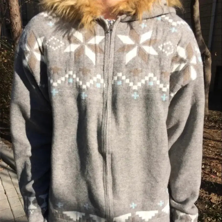 [BUNJANG] HI-OBI Nordic Fur Hooded Zip-Up Gray / 히오비 노르딕 퍼 후드 집업 (F) 그레이