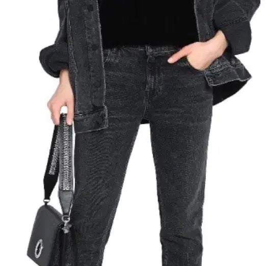 [BUNJANG] Alexander Wang Faded High-Rise Straight-Leg Jeans / 알렉산더 왕 ALEXANDER WANG Faded hiht-rise st