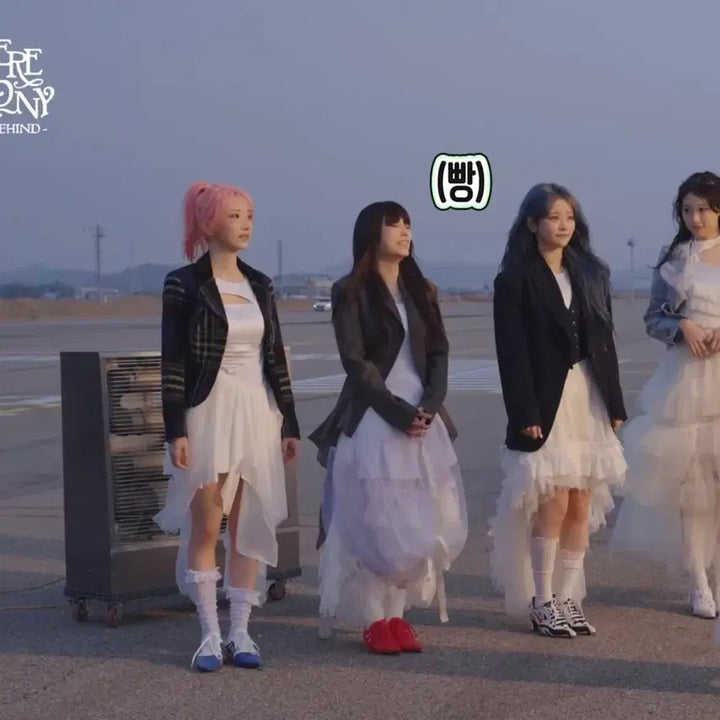 [BUNJANG] QWER Mini 4th Album CEREMONY Chodan Hina Unit Signed Polaroids / QWER 미니 4집 CEREMONY 쵸단 히나 유닛 싸인 폴라 판매합니다
