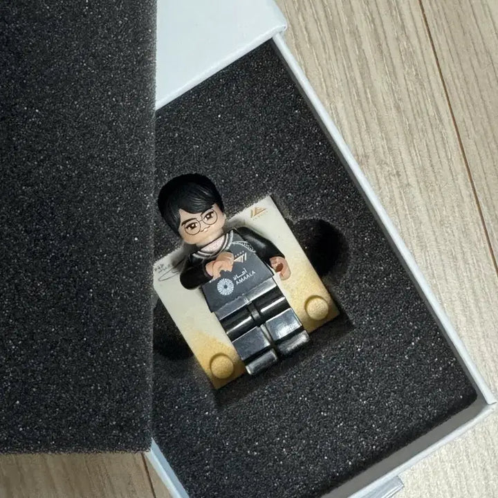 [BUNJANG] T1 Worlds 2023 Championship Commemorative Brick Figure (Doran) / 25 T1 티원 월즈 우승 기념 브릭 피규어 정가이하 양도 (도란)