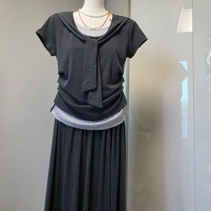 [BUNJANG] Short Sleeve Blouse and Long Skirt Set / 반팔 블라우스 롱 스커트 세트