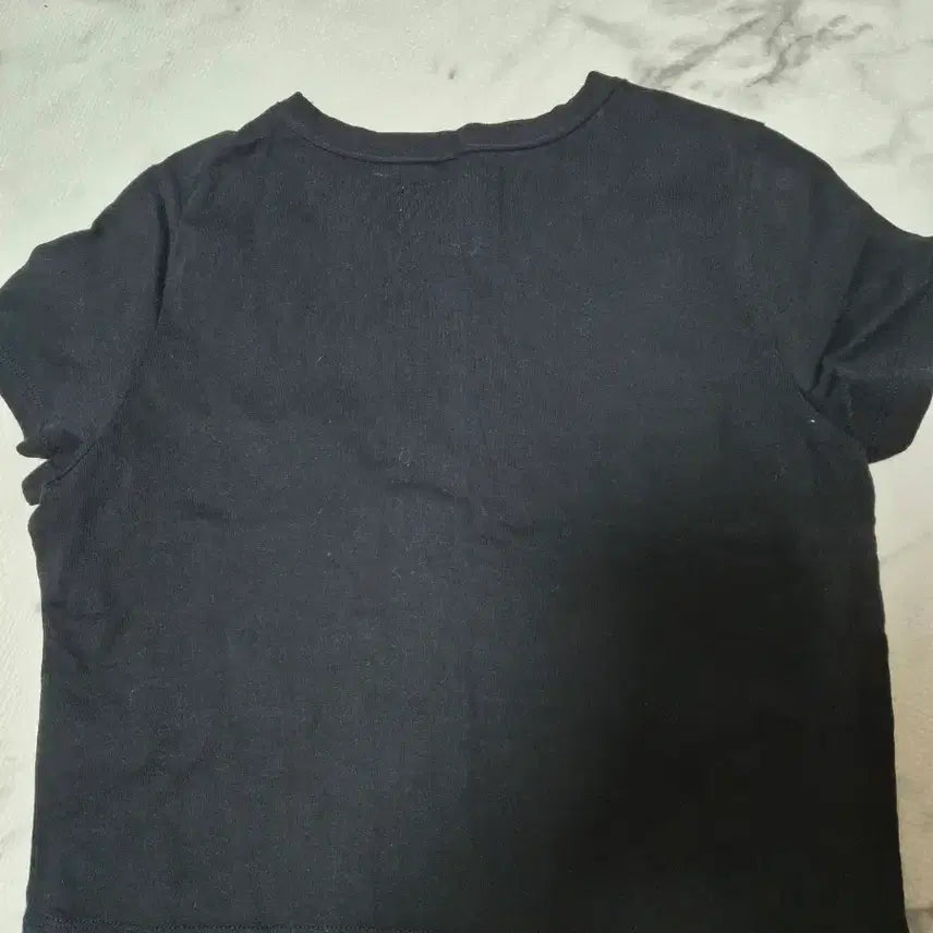 [BUNJANG] Matinkim Black Logo Crop Short Sleeve T-Shirt / 마뗑킴 블랙 로고 크롭 반팔 티셔츠