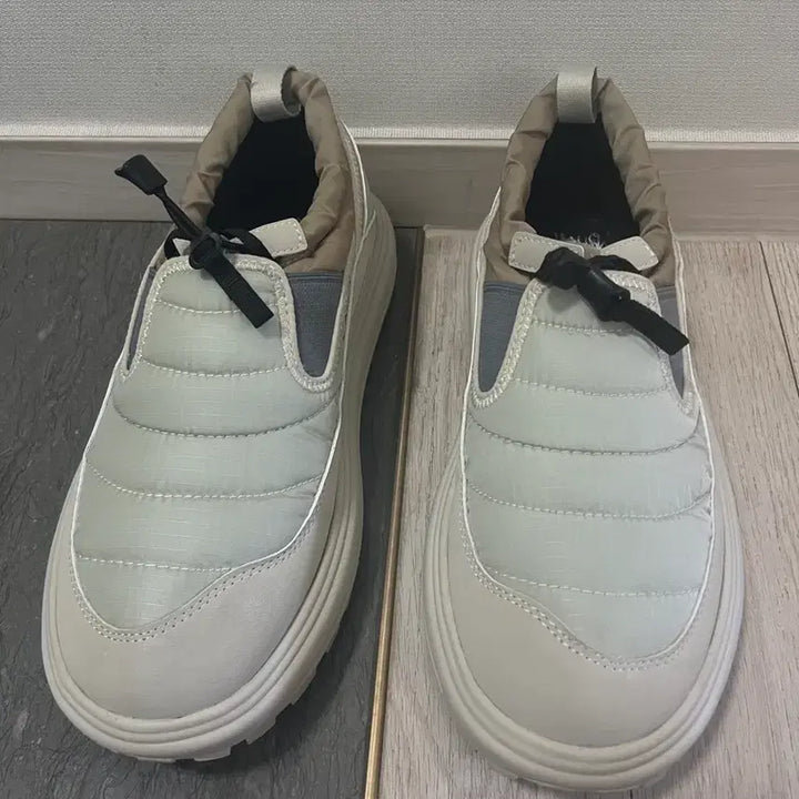 [BUNJANG] Columbia Hover Tuber Camping Shoes (270mm) / 컬럼비아 호버 튜버 캠핑화(270)