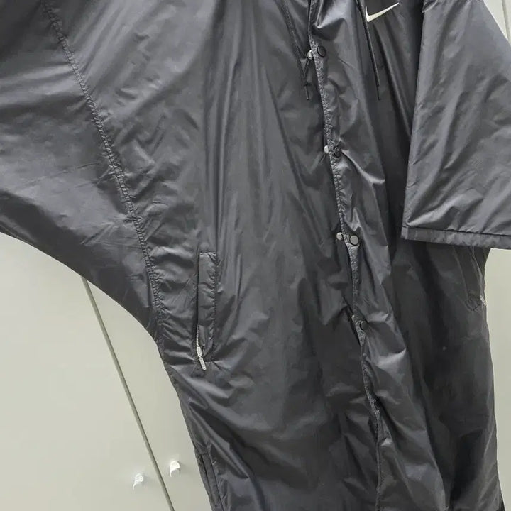 [BUNJANG] Nike Hooded Long Coat - Black / 나이키 후드 코트 블랙 롱 아우터