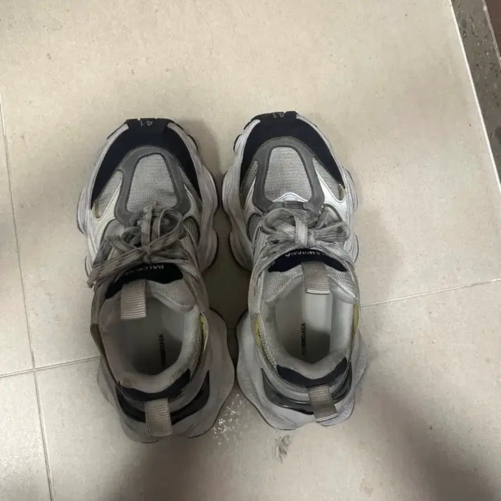 [BUNJANG] Balenciaga Cargo Sneakers / 발렌시아가 카고 스니커즈 41