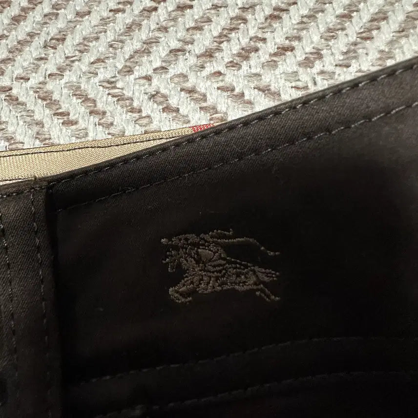 [BUNJANG] Burberry Blue Label Shorts / BURBERRY blue label shorts