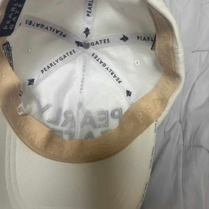 [BUNJANG] Pargates White Ball Cap / 파리게이츠 화이트 볼캡 모자(상태좋음)