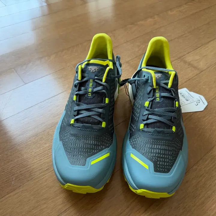[BUNJANG] Dynafit Ultra 100 V3 Trail Running Shoes Size 275 / 새거 다이나핏 울트라 100 V3 트레일 러닝화 275 사이즈 입니다