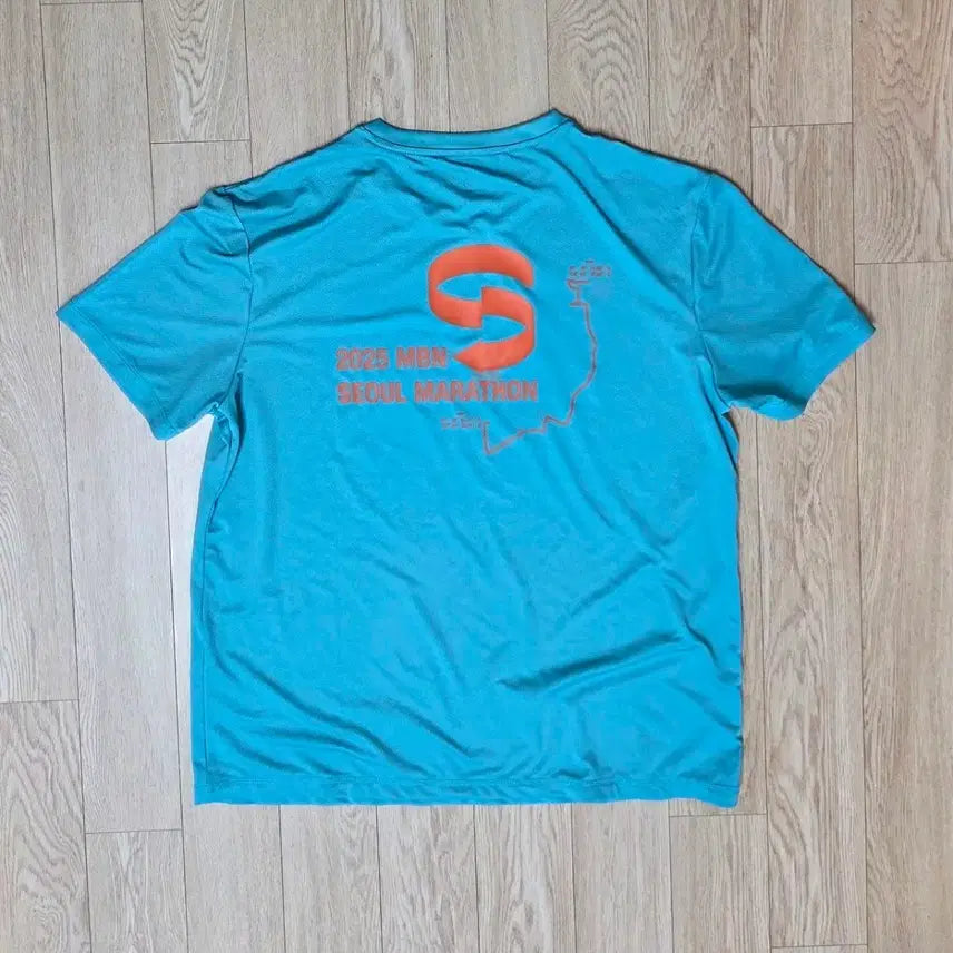 [BUNJANG] Play 2025 MBN Seoul Marathon Commemorative T-Shirt / 미사용 플레이 PLAY 2025  MBN 서울마라톤 기념 반팔티 L100