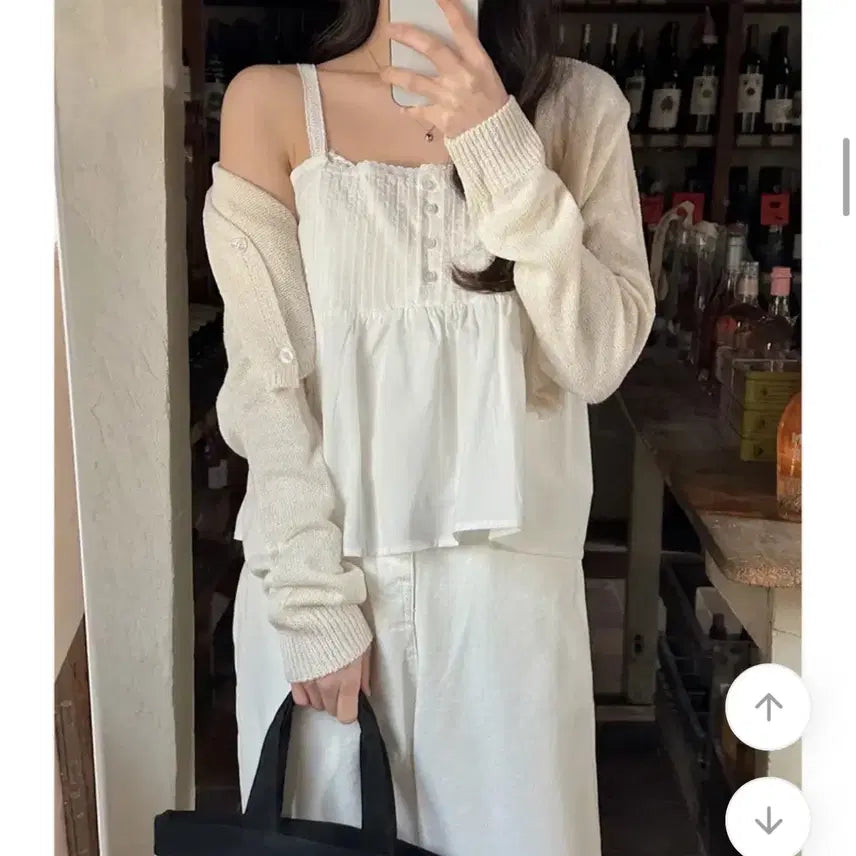 [BUNJANG] Shopperland Crop Cardigan / 쇼퍼랜드 크롭 가디건
