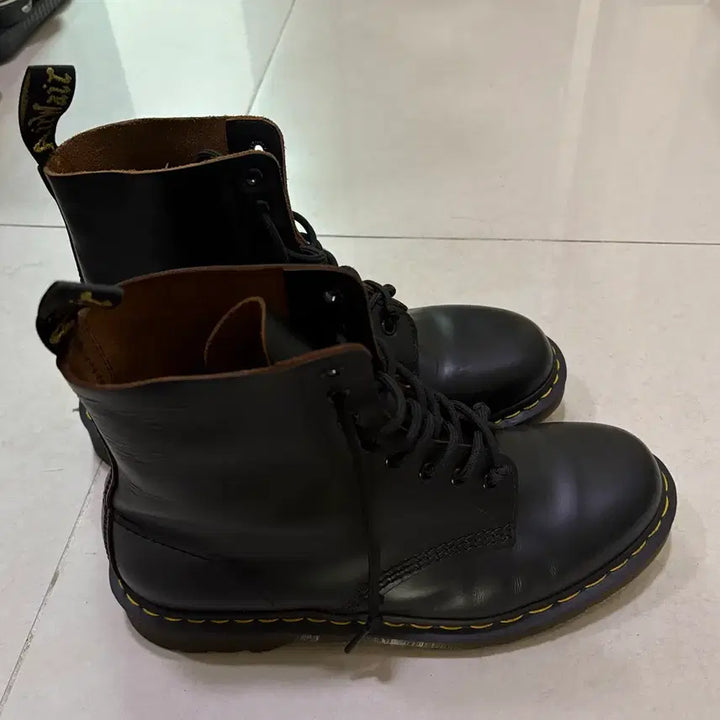 [BUNJANG] Dr. Martens 1460 MIE Black Boots / 290) 닥터마틴 mie 1460 블랙 부츠 워커