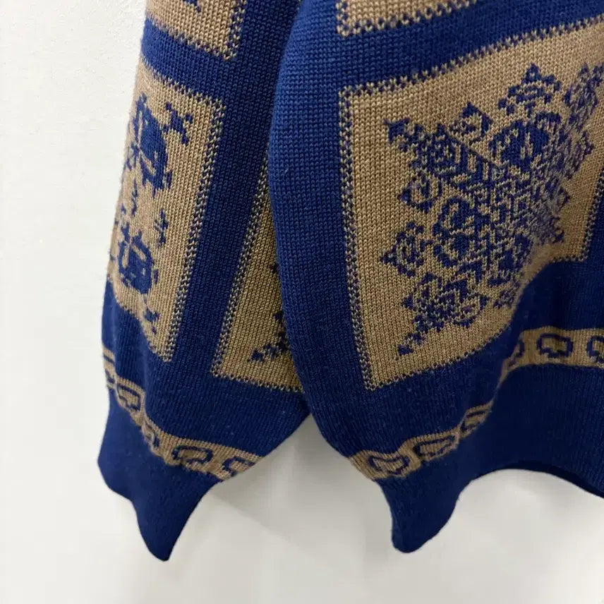 [BUNJANG] Yves Saint Laurent Vintage Pattern Knit Sweater / 입생로랑 빈티지 패턴 니트 스웻터 A3853