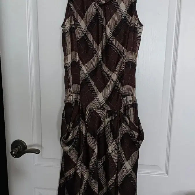 [BUNJANG] Tomboy Checkered Long Dress / 톰보이 반가슴44 길이118