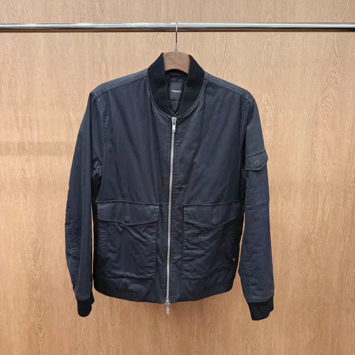 [BUNJANG] Theory Cotton Nylon MA-1 Blouson Zip-Up Jacket / 띠어리 코튼 나일론 MA-1 블루종 집업 자켓 미니멀 포켓 점퍼 블랙