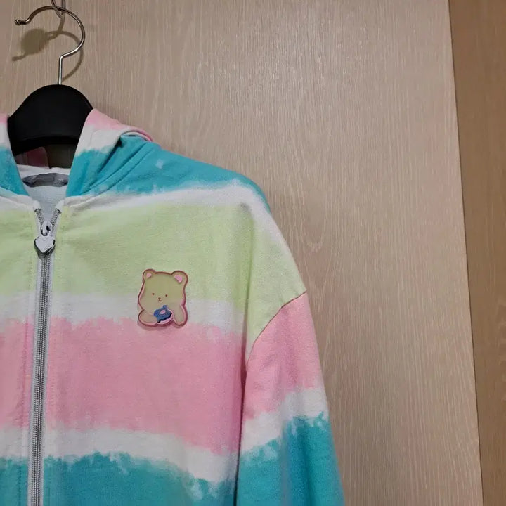 [BUNJANG] Pastel Stripe Bear Hoodie Zip-Up Size 66 / 파스텔톤 줄무늬 곰돌이 후드집업사이즈66