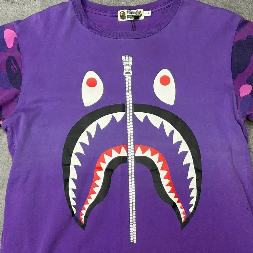 [BUNJANG] BAPE Purple Shark T-Shirt (2010s) / 10s 베이프 퍼플 샤크 반팔티