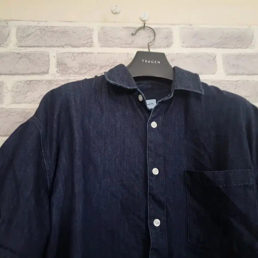 [BUNJANG] Filuminate Dark Wash Denim Short Sleeve Shirt - Size L / 필루미네이트 진청 데님반팔 남방L/알뜰한여우