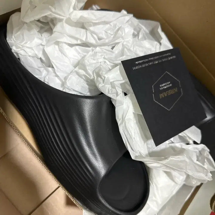 [BUNJANG] Nike React Rejuvenate Slide Black / 나이키 리액트 리주버네이트 슬라이드 240