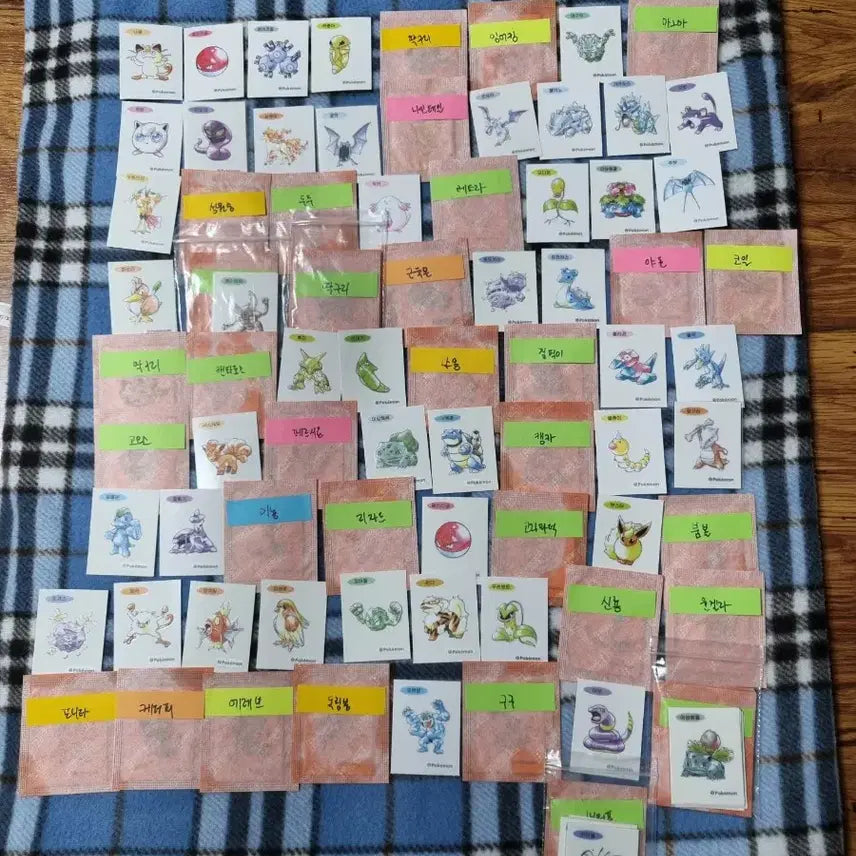 [BUNJANG] Pokemon Bread Stickers / 포켓몬 신빵 띠부씰
