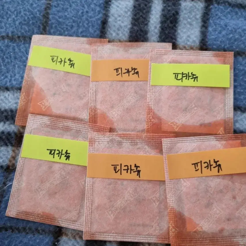 [BUNJANG] Pokemon Bread Stickers / 포켓몬 신빵 띠부씰