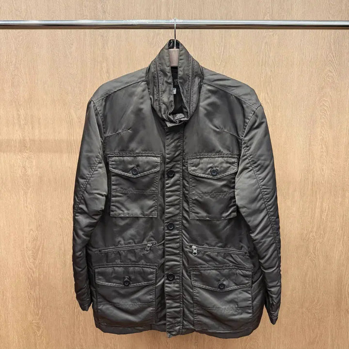 [BUNJANG] Giorgio Armani Jeans Military Pocket Detail Padded Jacket / 아르마니 진스 밀리터리 패딩 자켓 전면 멀티포켓 디테일 카키브라운