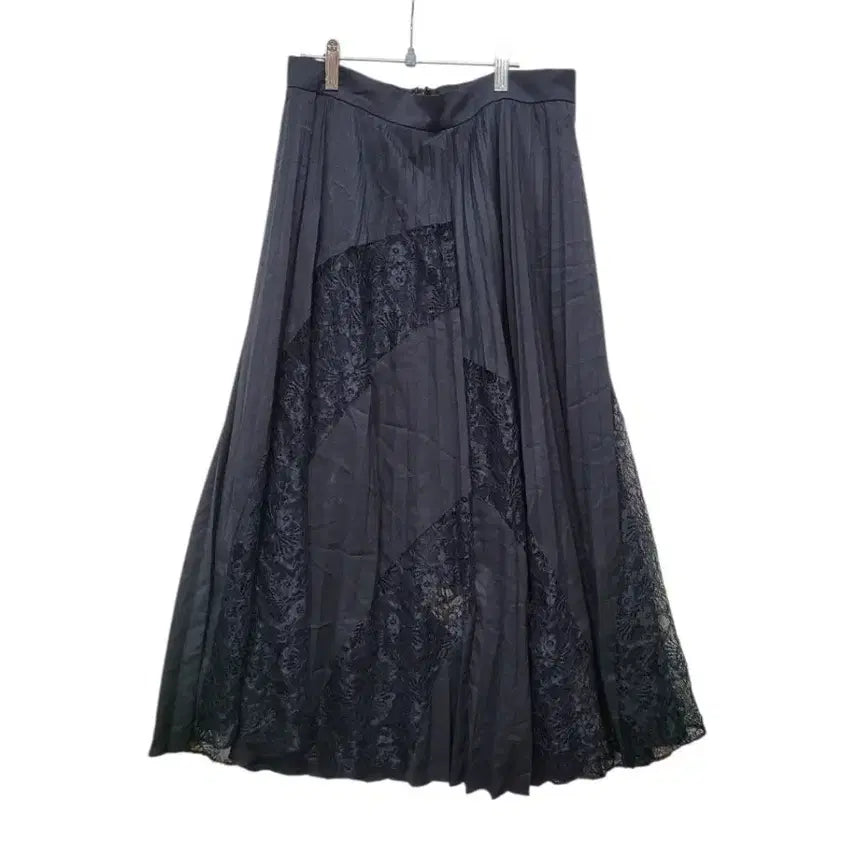 [BUNJANG] Doho Elegant Lace Black Skirt / 도호 우아하고 가볍고 아름다운 부분 레이스 블랙스커트