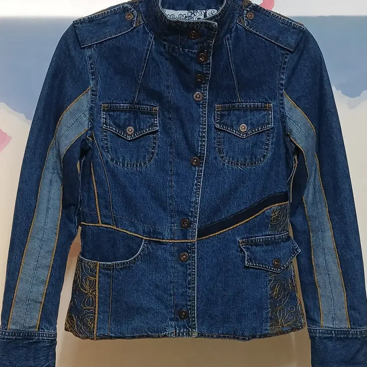 [BUNJANG] Oilily Embroidered Denim Jacket Blue / (38) 오일릴리 OILILY 데님 자수 청자켓