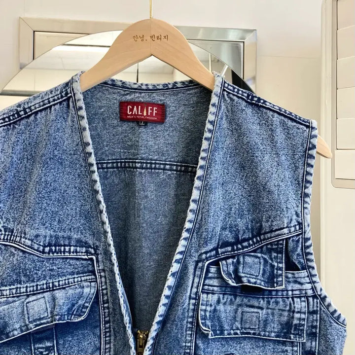 [BUNJANG] CALIFF Denim Work Vest XL / CALIFF 캘리프 데님 베스트 조끼 XL(105) Denim Vest