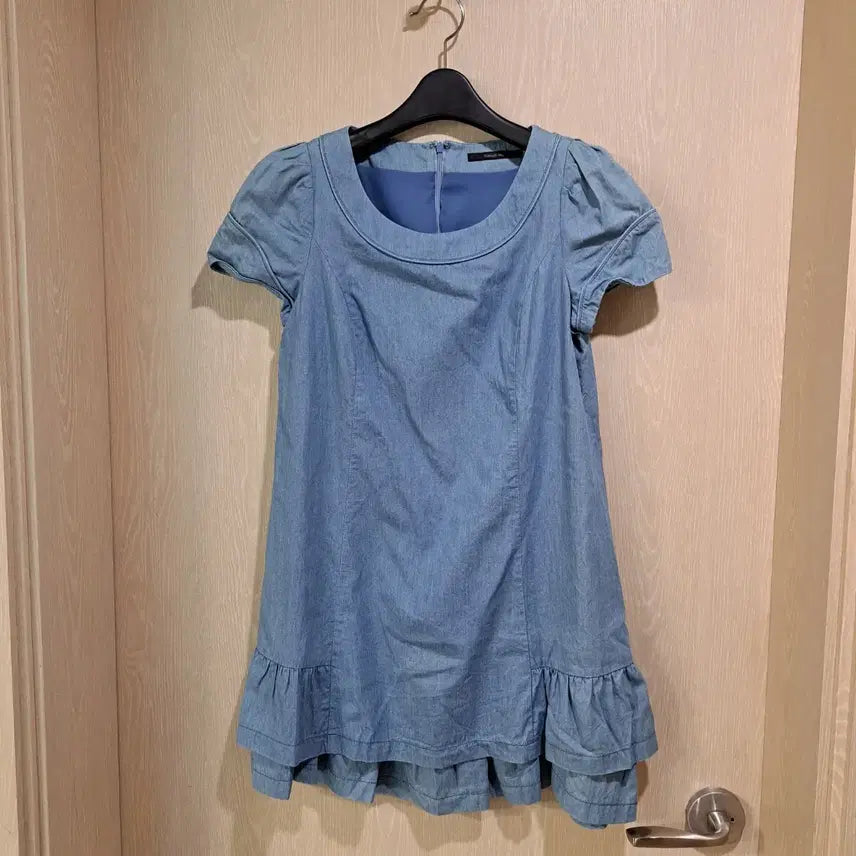 [BUNJANG] Denim Puff Sleeve Mini Dress with Frill / 데님 미니 원피스 퍼프소매 프릴사이즈55