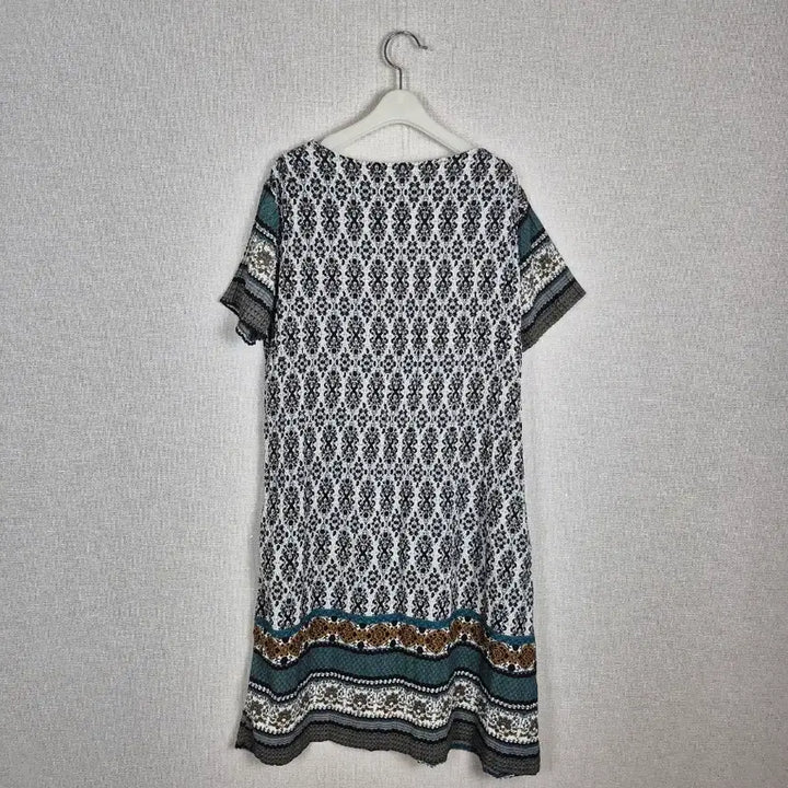[BUNJANG] Spandex Short-Sleeve Ggajimi Fabric Dress / (