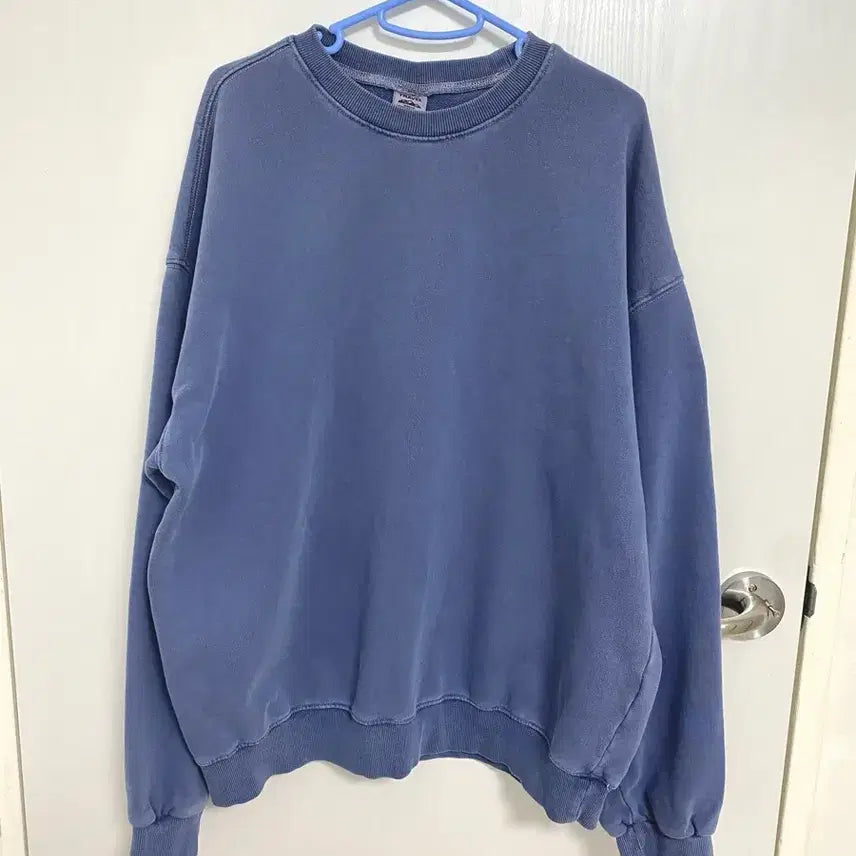 [BUNJANG] Travel Crewneck Sweatshirt Blue, Size L / TRAVEL 남자 맨투맨