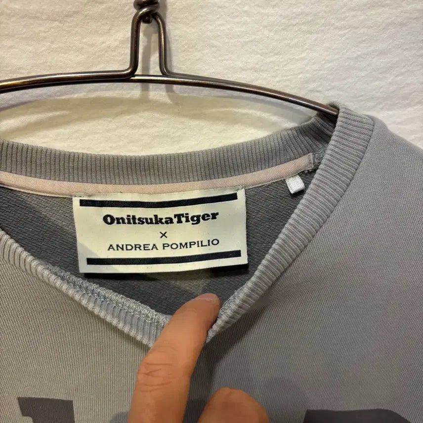 [BUNJANG] Onitsuka Tiger x Andrea Pompilio Sweatshirt L / 오니츠카타이거 안드레아 폼필리오 맨투맨