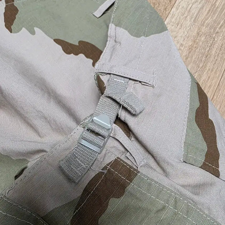[BUNJANG] US Army Desert 3-Color Combat Cargo Pants LR / 미군 사막 3색 전투 카고 바지 LR