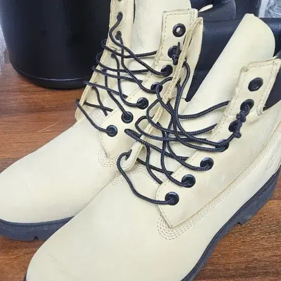 [BUNJANG] Timberland 6-Inch Premium Waterproof Boot Beige / 팀버랜드 6인치 워커 베이지 285