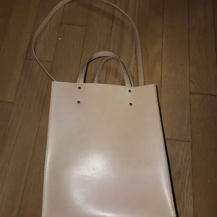 [BUNJANG] Ivory Tote Bag Convertible Shoulder Bag / 아이보리색 토트 겸 숄더백입니다
