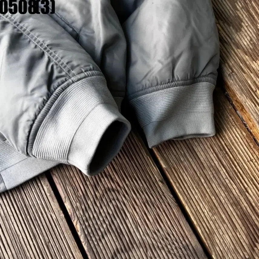 [BUNJANG] Unoutfit MA1 Flight Bomber Jacket / 언아웃핏 MA1 항공점퍼 자켓