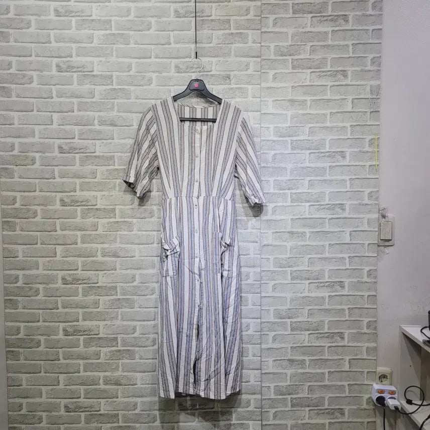 [BUNJANG] Stripe Pattern Dress / ㄹ107 스트라이프 원피스 F