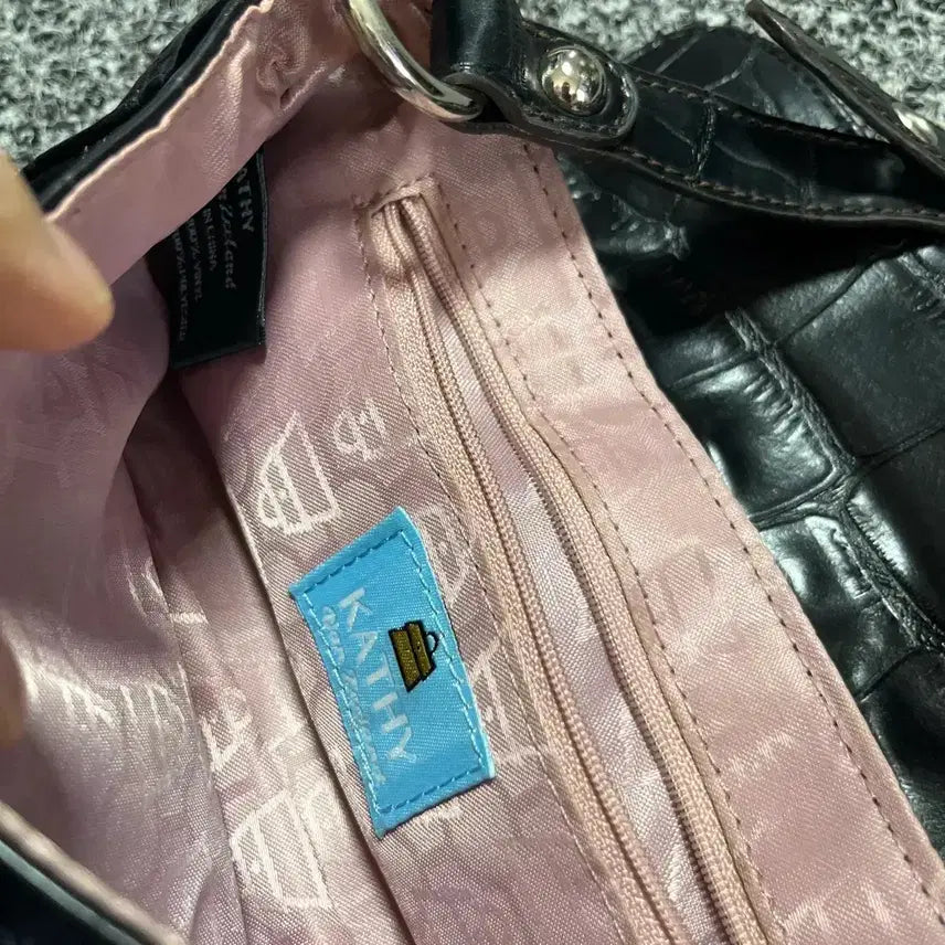 [BUNJANG] Kathy Vintage Y2K Mini Shoulder Bag Black / Kathy 빈티지 y2k 미니 숄더백 블랙