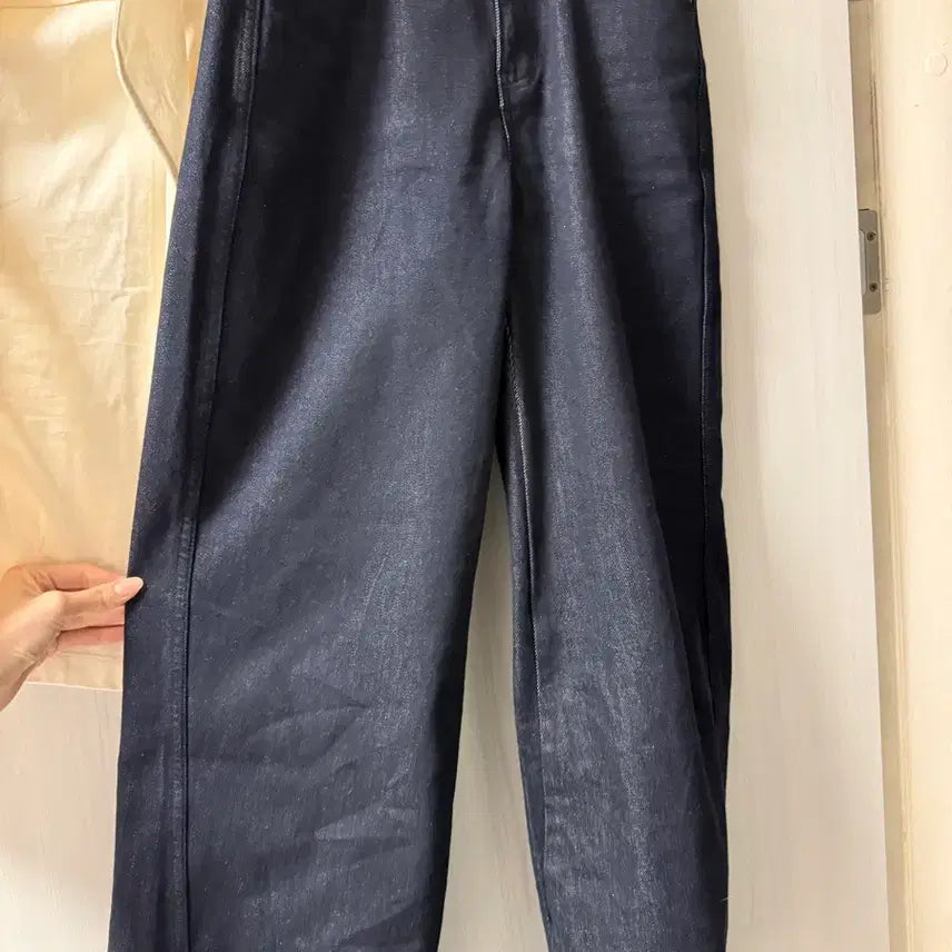 [SOLD OUT] (1회착) 온앤온 커브드 생지 데님 - m