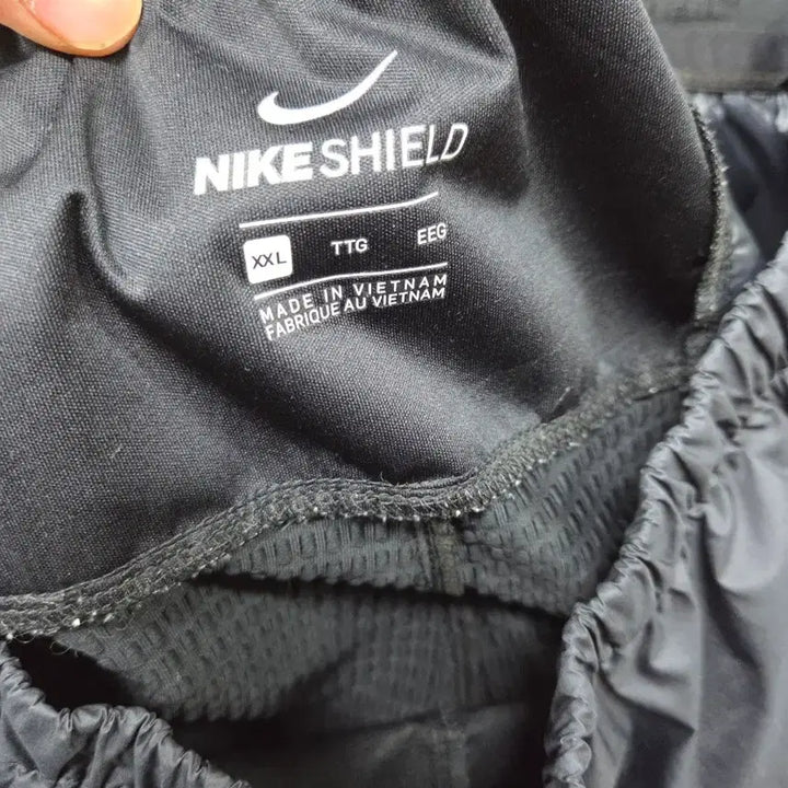 [BUNJANG] Nike Sportswear Phenom Division Shield Running Woven Pants XXL / 나이키 스포츠웨어 페놈 디비젼 쉴드 러닝 우븐 기능성 팬츠 xxl