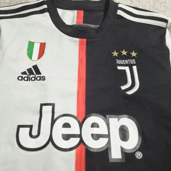 [BUNJANG] Juventus Cristiano Ronaldo 19-20 Home Jersey Size S (90) / [파워정품]19-20시즌 유벤투스 호날두 홈 유니폼 사이즈 S 90