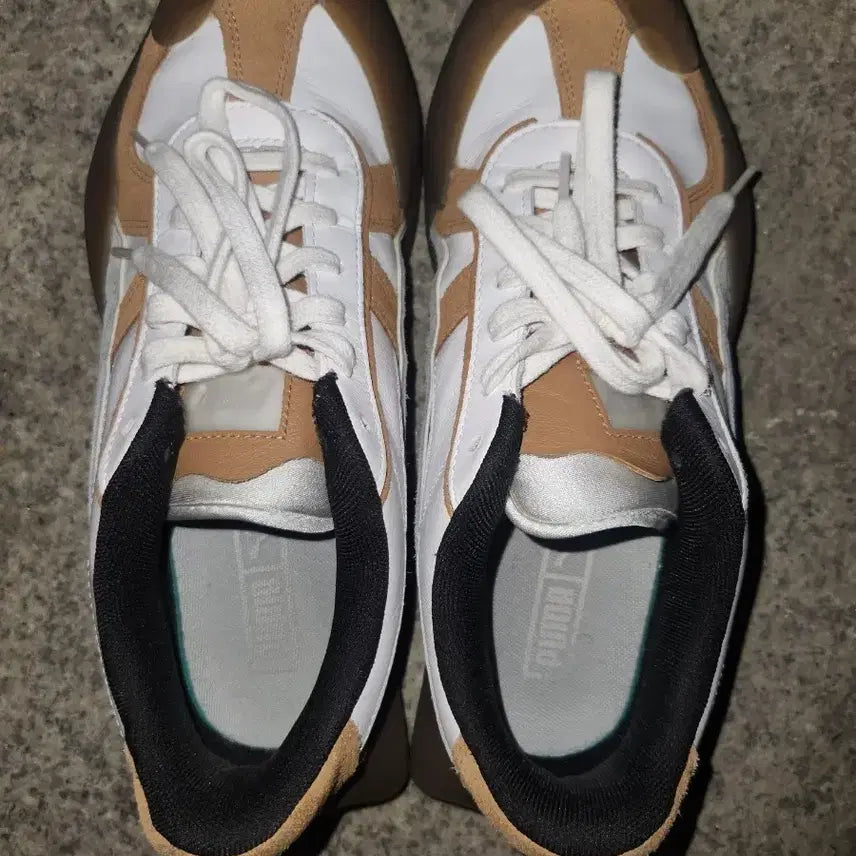 [BUNJANG] Puma White/Brown Sneakers Size 270 / 푸마 퓨마 스니커즈 화이트/브라운 270사이즈입니다