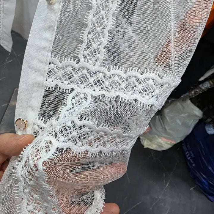 [BUNJANG] VinPalace White Lace Blouse Shirt / 화이트 레이스 블라우스 셔츠