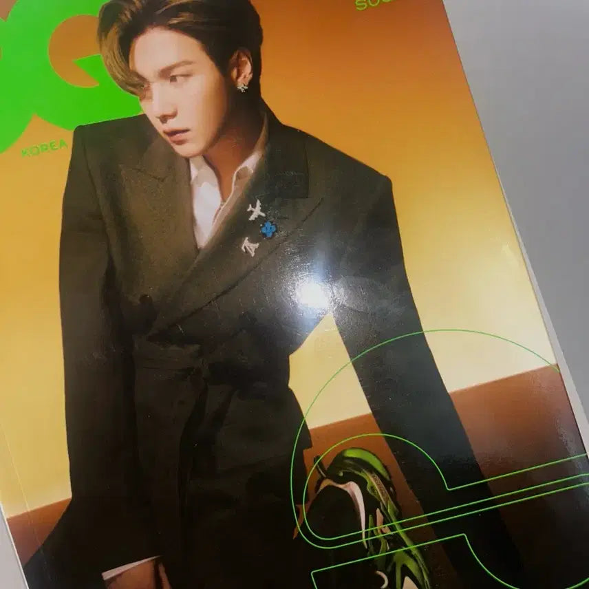 [BUNJANG] GQ Magazine Suga Special Edition January 2022 / GQ지큐 BTS 방탄 슈가 특별판 잡지 2022년 1월호